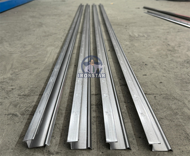 “Kazakhstan Market Fully Automatic J Channel Bracket Roll Forming Machine Galvanized Steel J Shape Profile Support Bracket Cold Roll Forming Equipment For Construction & Greenhouse Building Materials”
