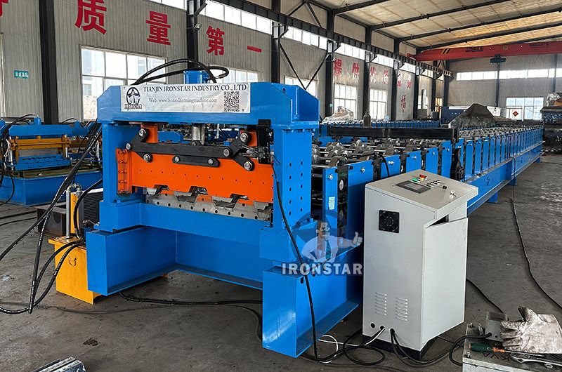 “2.5 Inch Floor Deck Roll Forming Machine American Standard Metal Decking Sheet Making Machine America Market 2.5 Inch Metal Floor Deck Roll Former Galvanized Steel Deck Panel Forming Machine”