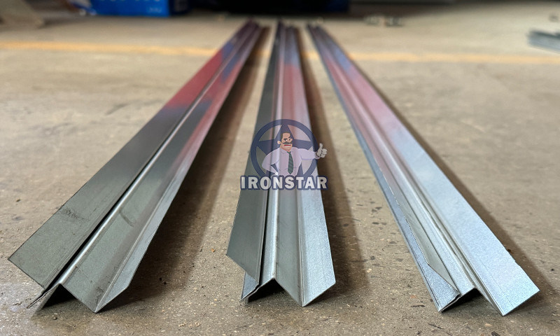 “Factory Price Shadow Wall Angle 2 in 1 Roll Forming Machine Export to UAE Dubai”